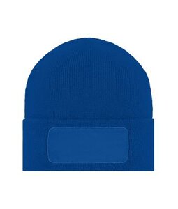 Knitted Beanie with patch